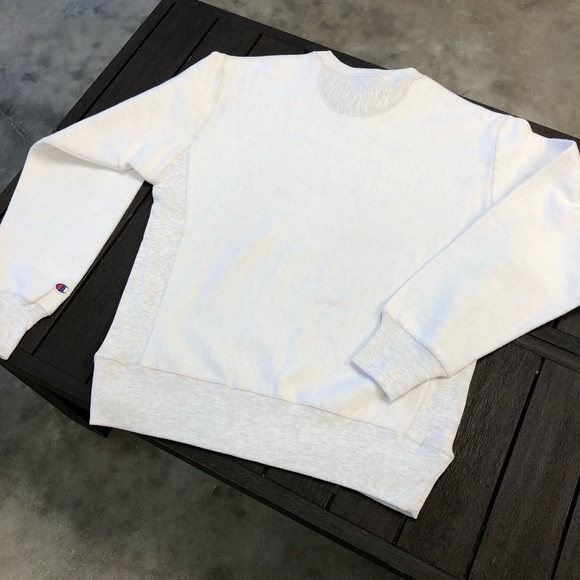 CHAMPION Reverse Weave Grey Crewneck Sweatshirt - Picture 4 of 9